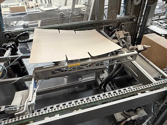 2007 - rovema eti 443 automatische tray-/displayverpakkingsmachine - afbeelding 148 van  279