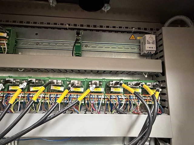 2007 - rovema eti 443 automatische tray-/displayverpakkingsmachine - afbeelding 185 van  279