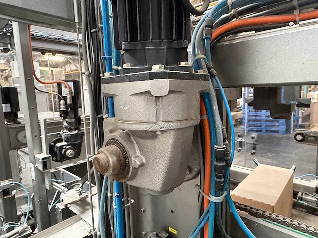 2007 - rovema eti 443 automatische tray-/displayverpakkingsmachine - afbeelding 200 van  279