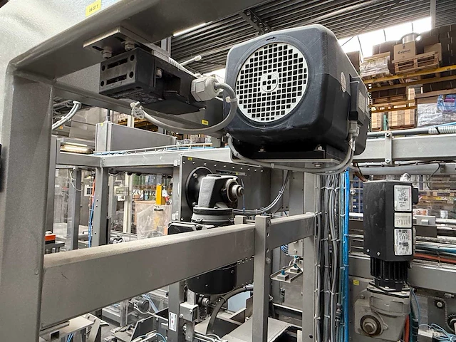 2007 - rovema eti 443 automatische tray-/displayverpakkingsmachine - afbeelding 203 van  279