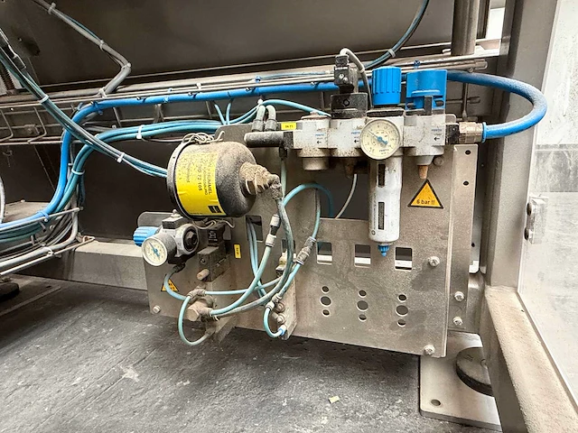 2007 - rovema eti 443 automatische tray-/displayverpakkingsmachine - afbeelding 208 van  279