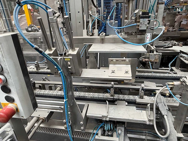 2007 - rovema eti 443 automatische tray-/displayverpakkingsmachine - afbeelding 237 van  279
