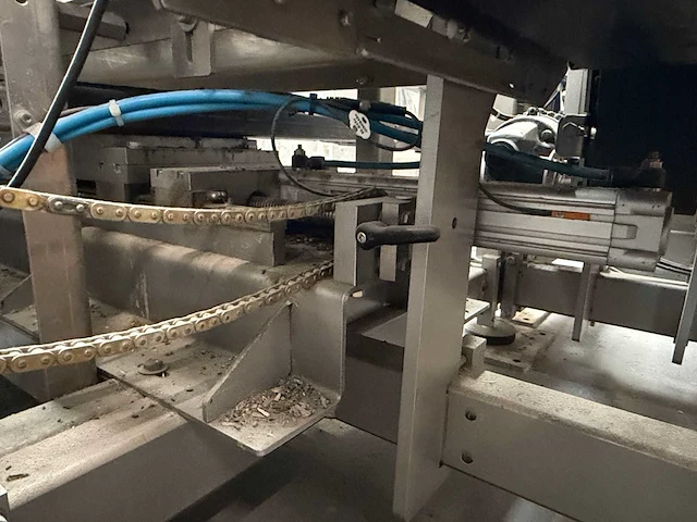 2007 - rovema eti 443 automatische tray-/displayverpakkingsmachine - afbeelding 270 van  279