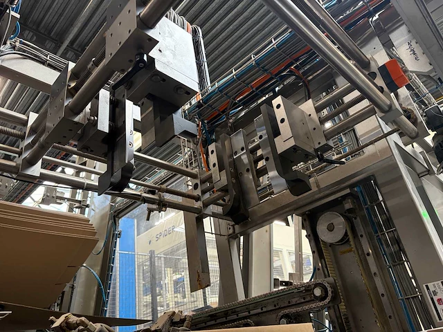 2007 - rovema eti 443 automatische tray-/displayverpakkingsmachine - afbeelding 121 van  279