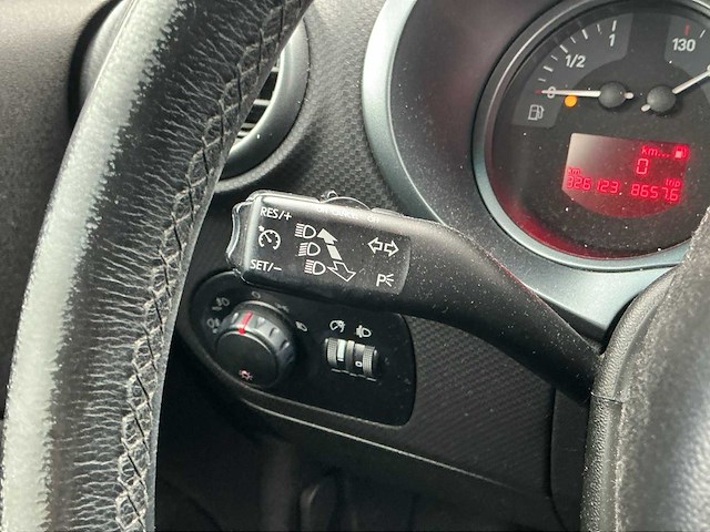 2007 - seat - leon - 1.6 sportstyle - personenauto - afbeelding 10 van  12