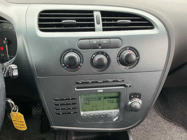 2007 - seat - leon - 1.6 sportstyle - personenauto - afbeelding 8 van  12