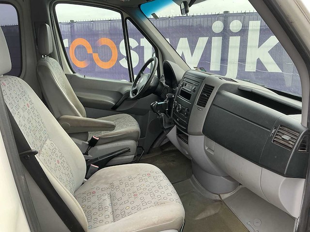 2007 - volkswagen - crafter - 32 2.5 tdi l2h1 dc - bedrijfswagen - afbeelding 7 van  14