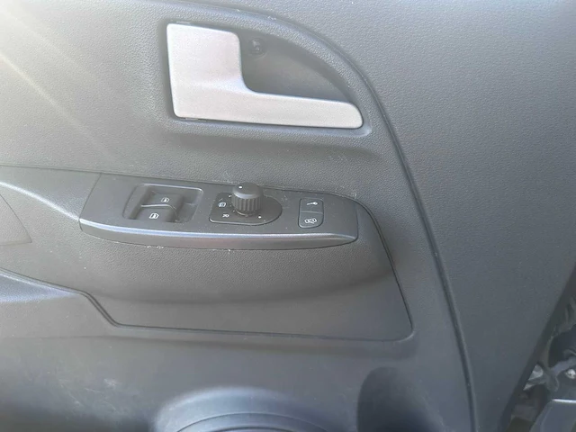 2007 - volkswagen - fox - 1.2 trendline - 10-xp-dl - afbeelding 2 van  15