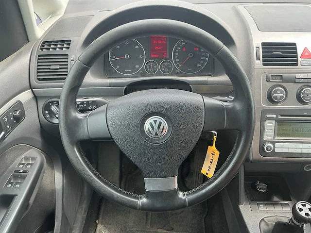 2007 - volkswagen - touran - 2.0 tdi highline - personenauto - afbeelding 12 van  12