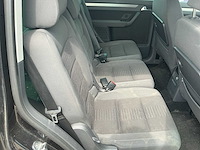 2007 - volkswagen - touran - 2.0 tdi highline - personenauto - afbeelding 11 van  12