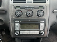 2007 - volkswagen - touran - 2.0 tdi highline - personenauto - afbeelding 12 van  12