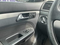 2007 - volkswagen - touran - 2.0 tdi highline - personenauto - afbeelding 3 van  12