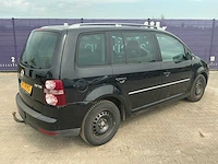 2007 - volkswagen - touran - 2.0 tdi highline - personenauto - afbeelding 7 van  12