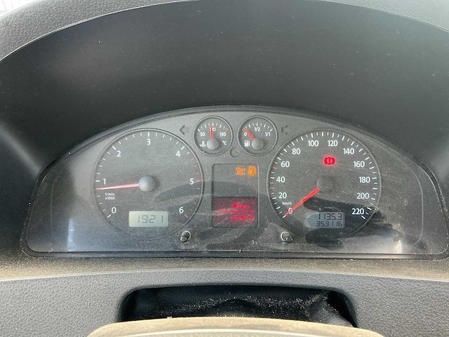 2007 - volkswagen - transporter - 2.5 tdi 340 4m tr.dc - bedrijfswagen - afbeelding 2 van  11