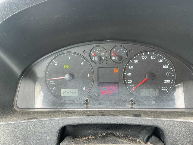 2007 - volkswagen - transporter - 2.5 tdi 340 trend.dc - bedrijfswagen - afbeelding 4 van  13