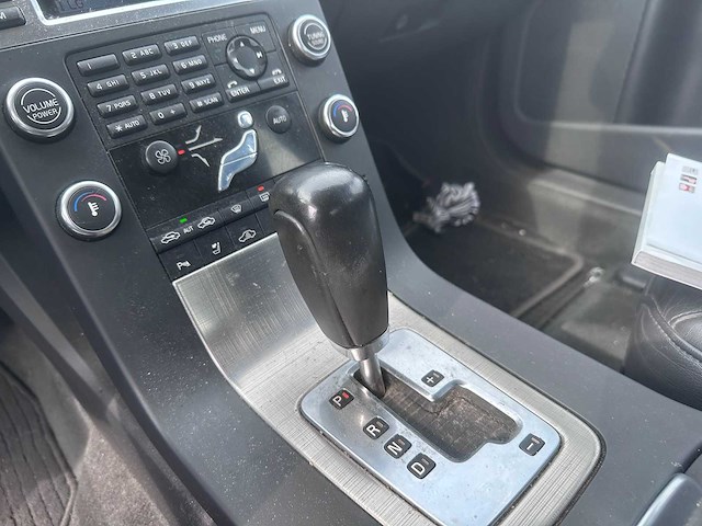 2007 - volvo - s80 - 3.2 momentum automaat- 41-xl-gs - afbeelding 6 van  19