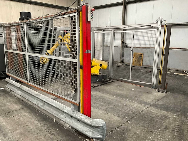2007-11 fanuc r-2000ib 210f transportrobot - afbeelding 22 van  37