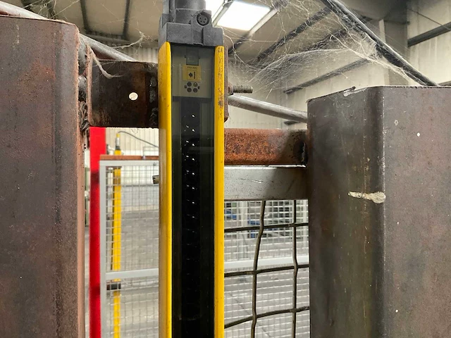2007-11 fanuc r-2000ib 210f transportrobot - afbeelding 26 van  37