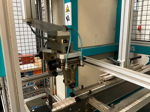 2007 accuway um-110h verticale cnc -bewerkingscentra - afbeelding 8 van  20