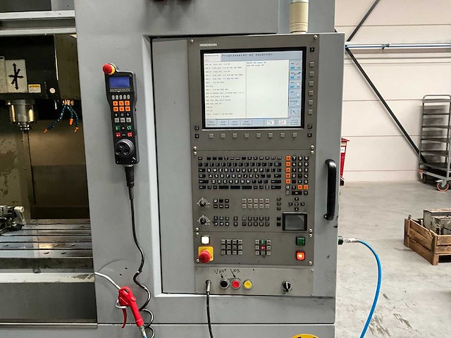 2007 accuway um-110h verticale cnc -bewerkingscentra - afbeelding 15 van  20