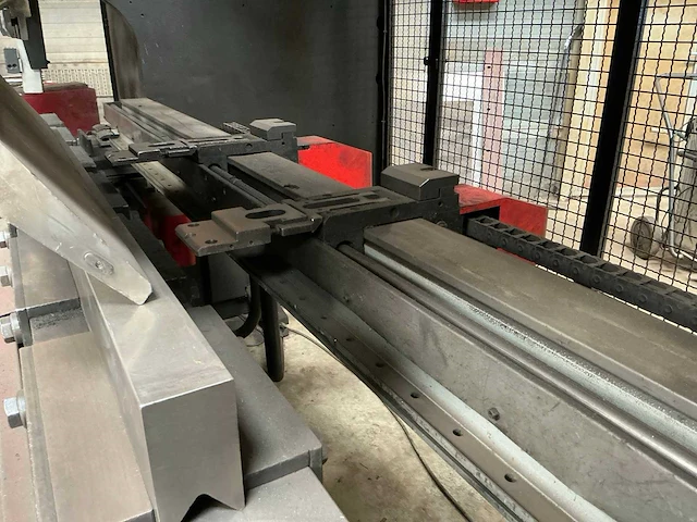 2007 amada hfp 220-3 cnc-kantbank - afbeelding 21 van  24