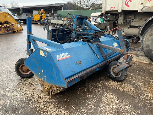 2007 ap machinebouw vhz 2750 veegmachine / rolbezem - afbeelding 1 van  9