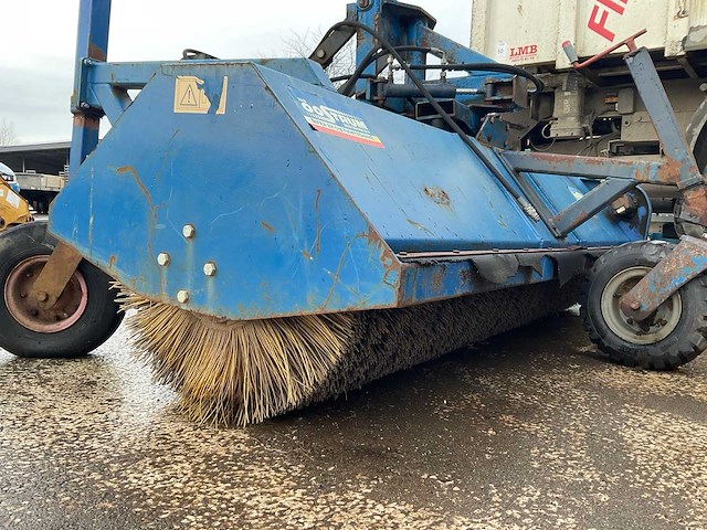 2007 ap machinebouw vhz 2750 veegmachine / rolbezem - afbeelding 4 van  9