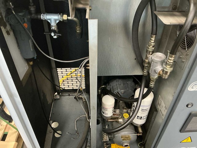 2007 atlas copco ga11vsdff schroefcompressor - afbeelding 3 van  18