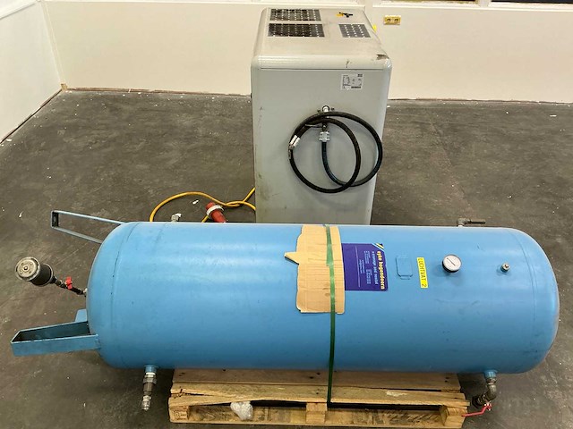 2007 atlas copco ga11vsdff schroefcompressor - afbeelding 14 van  18