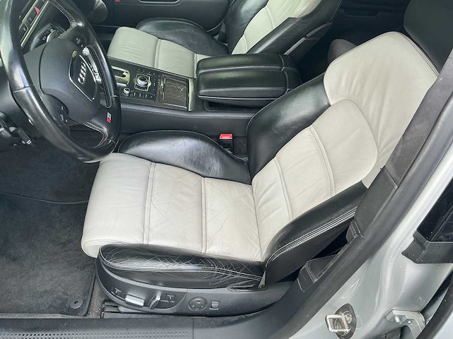 2007 audi s8 v10 personenauto 08-khg-2 - afbeelding 39 van  69