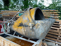 2007 beco 750 lr/ol betonkubel - afbeelding 1 van  5