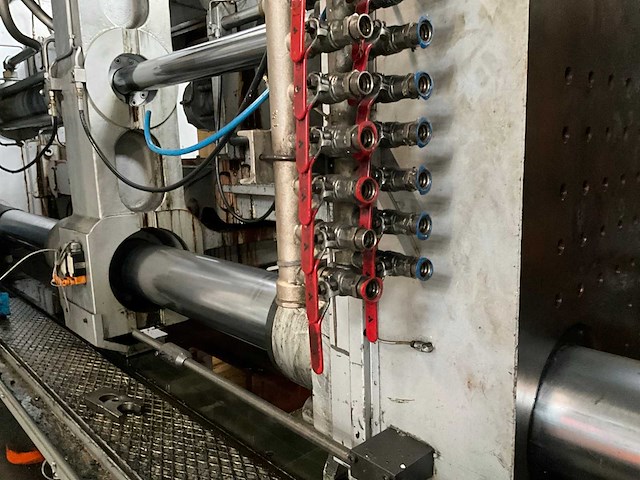 2007 bmb kw85pi/5500 spuitgietmachine - afbeelding 1 van  5