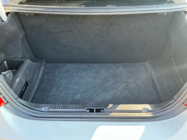 2007 bmw 5-serie 550i high executive personenauto - afbeelding 29 van  45