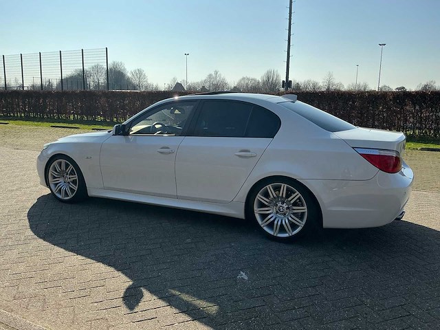 2007 bmw 5-serie 550i high executive personenauto - afbeelding 5 van  45