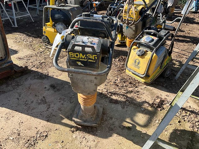 2007 bomag bt 60/4 trilstamper - afbeelding 2 van  5