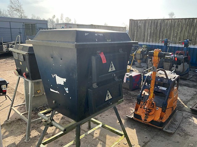 2007 bos master bouwaansluitkast - afbeelding 3 van  8