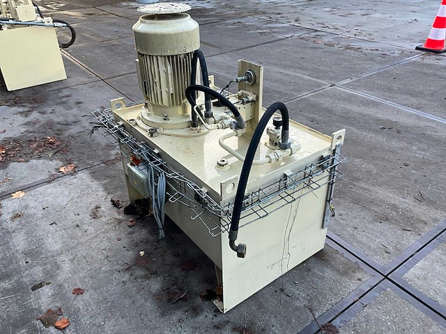 2007 bosch / rexroth hydraulisch aggregaat - afbeelding 3 van  9