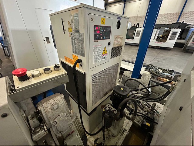 2007 bridgeport xr 1270e cnc universele machinecentrum - afbeelding 5 van  16