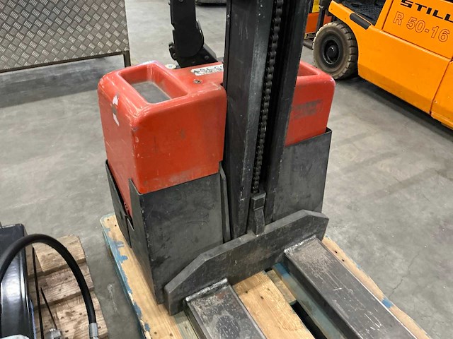 2007 bt hwe 100 stapelaar - afbeelding 11 van  14