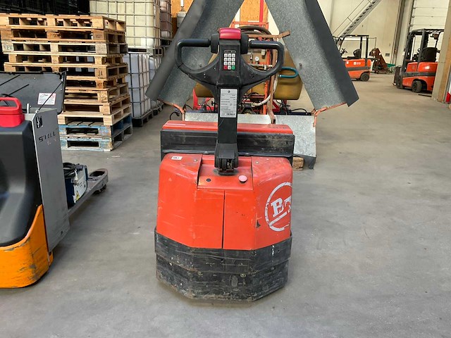 2007 bt lwe 180 elektrische palletwagen - afbeelding 7 van  8