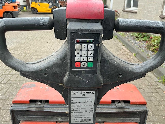 2007 bt swe080l stapelaar - afbeelding 14 van  22