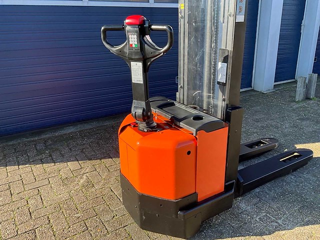 2007 bt swe120l stapelaar - afbeelding 9 van  12