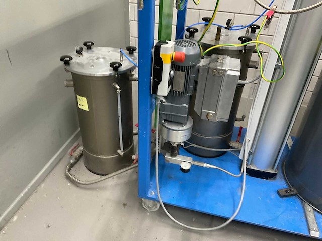 2007 büro tartler tardosil siliconen meng- & doseerinstallatie - afbeelding 5 van  17