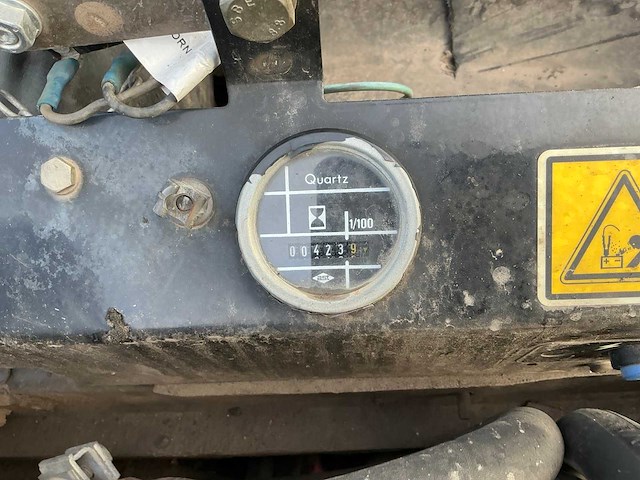 2007 caterpillar cb114 grondwals - afbeelding 16 van  23