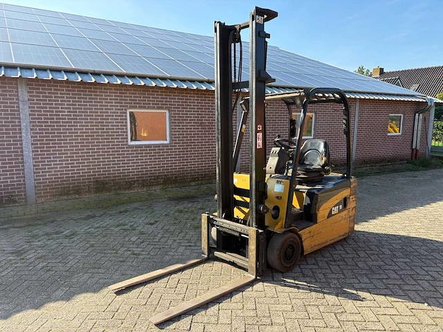 2007 caterpillar ep18nt vorkheftruck - afbeelding 1 van  10