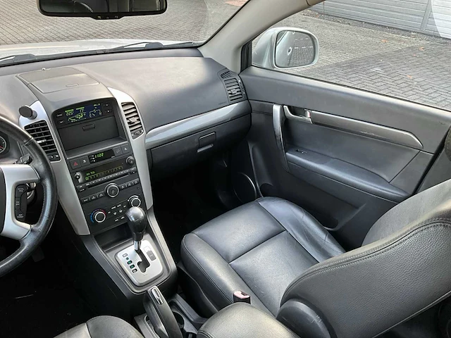 2007 chevrolet captiva 3.2i executive personenauto 16-xf-tn - afbeelding 14 van  40