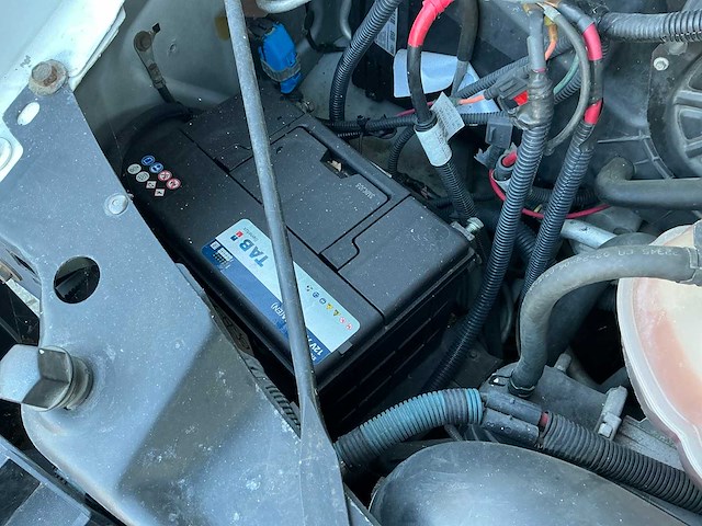 2007 chevrolet express 6.6v8 duramax vrachtwagen - afbeelding 18 van  27