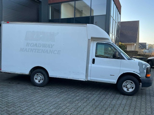 2007 chevrolet express 6.6v8 duramax vrachtwagen - afbeelding 24 van  27
