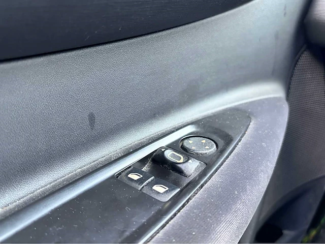 2007 citroen c4 1.6-16v image personenauto - afbeelding 4 van  13