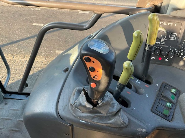 2007 claas ares 567 atz vierwielaangedreven landbouwtractor - afbeelding 4 van  30